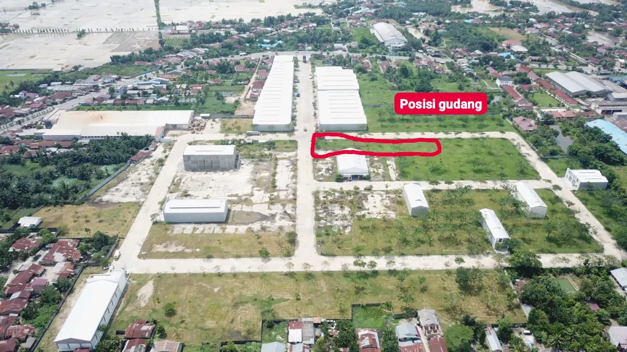 Posisi 10 gudang baru Blok B di dalam kawasan (foto udara)